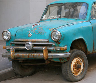 Moskvich decorated in Volga style