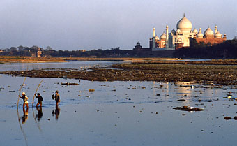 going fishing Agra