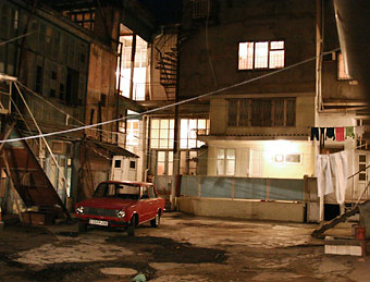 Baku, typical yard