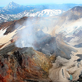 Mutnovskiy volcano