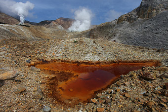 Papandayan caldera