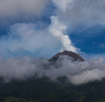 Merapi volcano still quiet