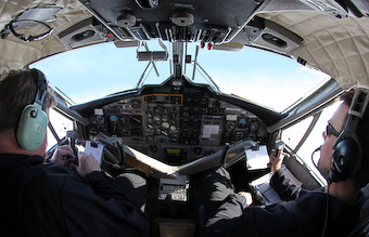 twin-otter cockpit