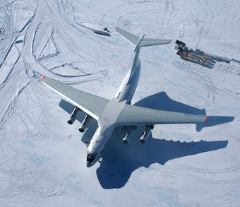 IL-76 in Antarctica